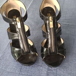 Womens Shoes